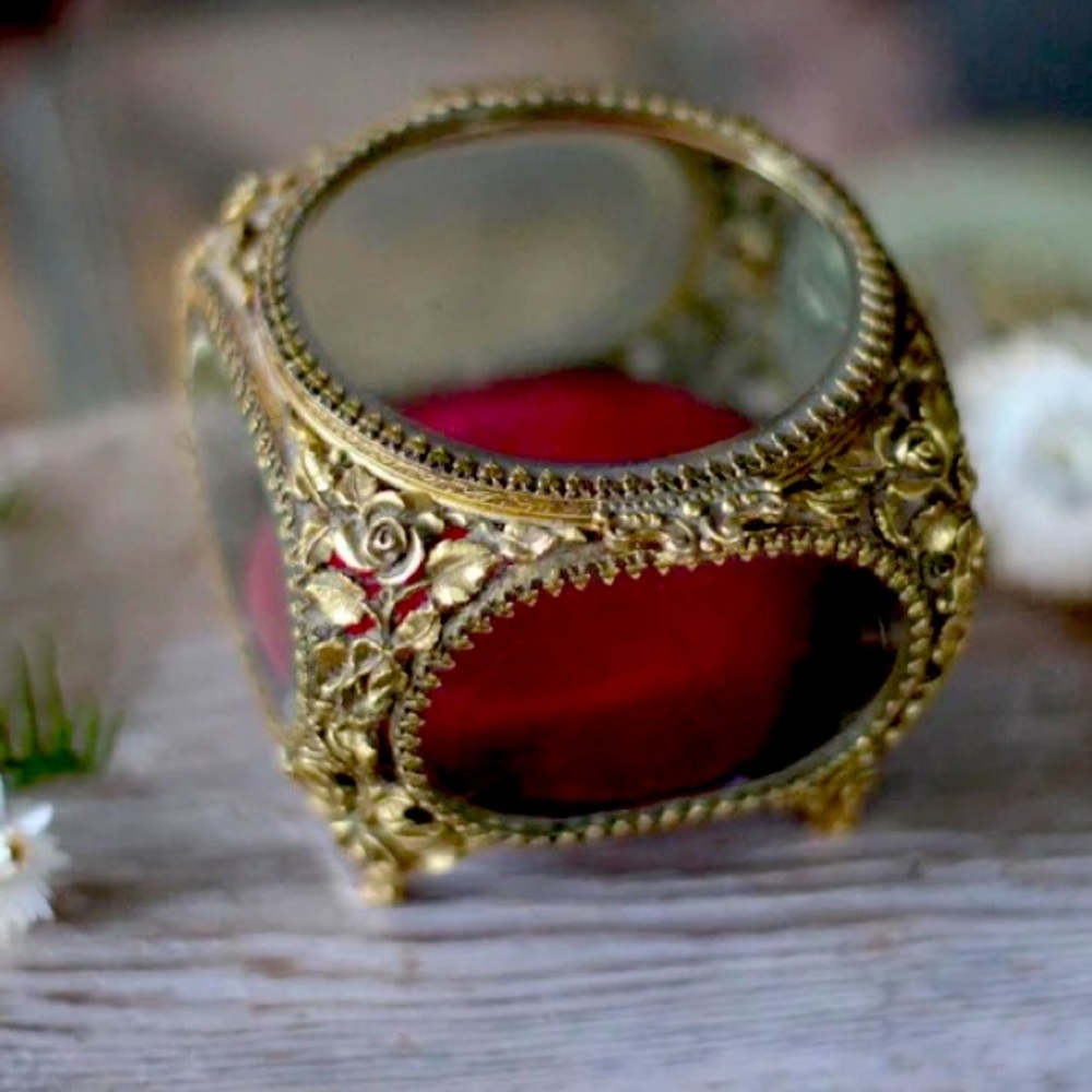Antique Rare French Style Rose Red Velveted Matson Ormolu Filigree Trinket